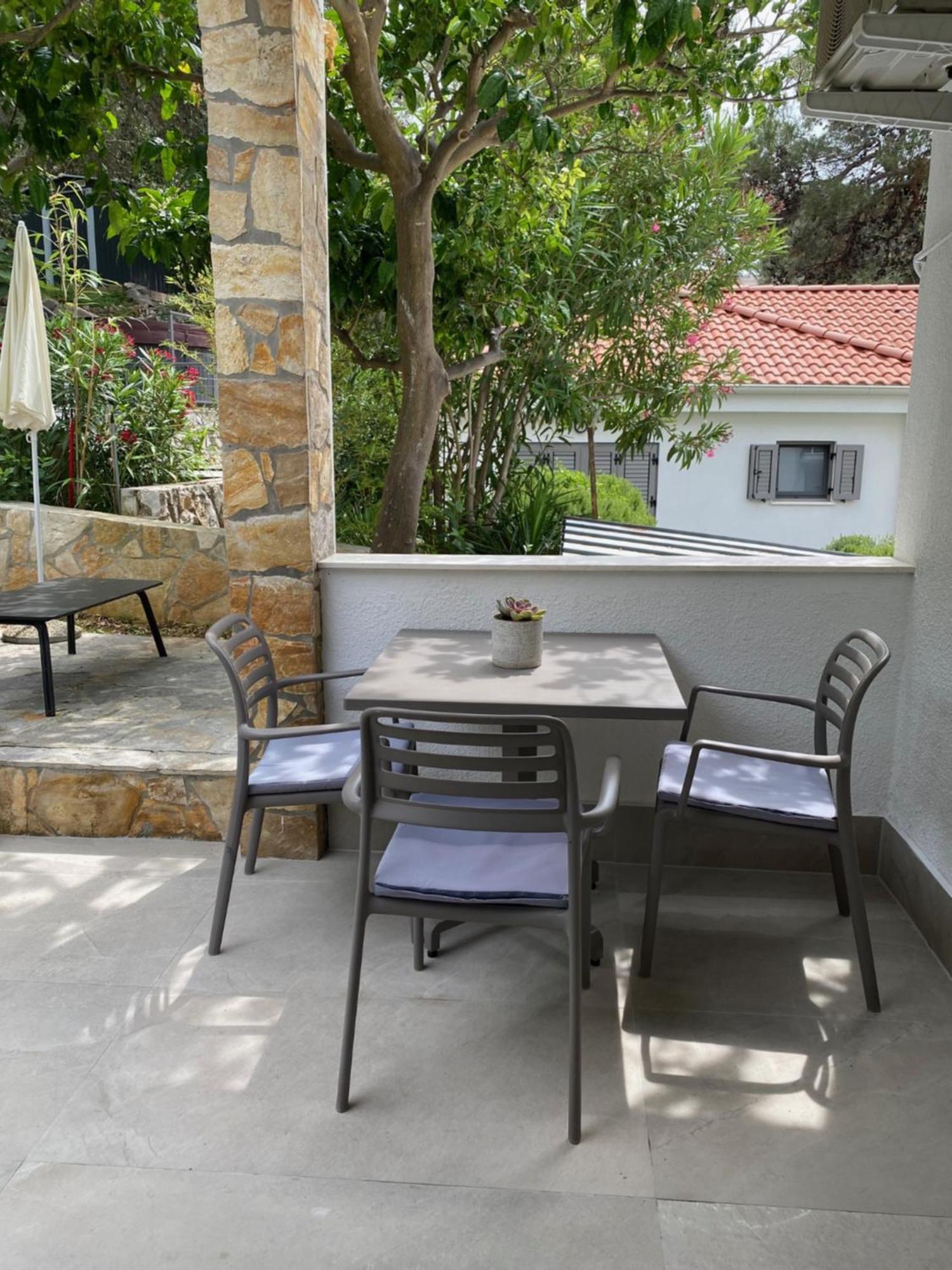 Apartments & Rooms Bianca Mali Losinj Ngoại thất bức ảnh
