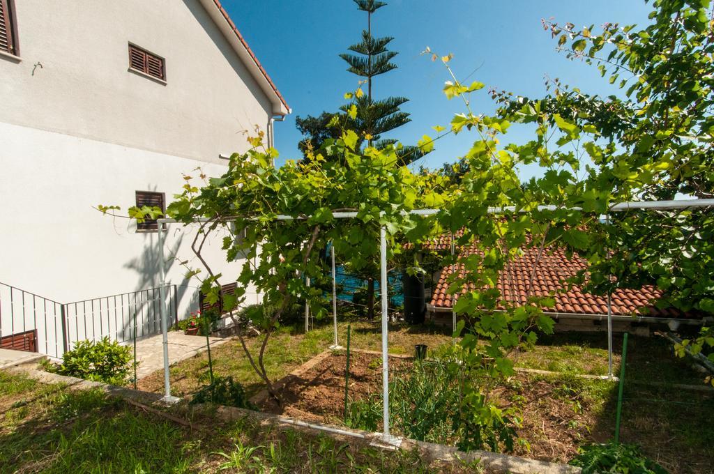 Apartments & Rooms Bianca Mali Losinj Ngoại thất bức ảnh